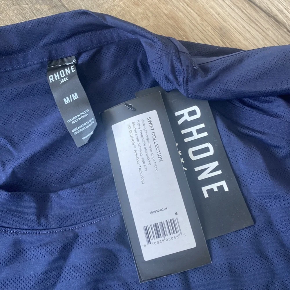 Rhone Swift Corona Premier Logo Embroidered Blue Striped Lightweight T-Shirt NWT - Picture 4 of 5